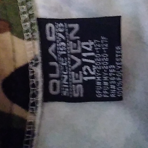 Boys Camo Pajamas Size 12/14 - Picture 4 of 7